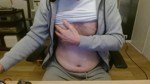 Snapshot of aixcited chatting on 03-12-26, 09:32 aixcited online show from 03-12-26, 09:32