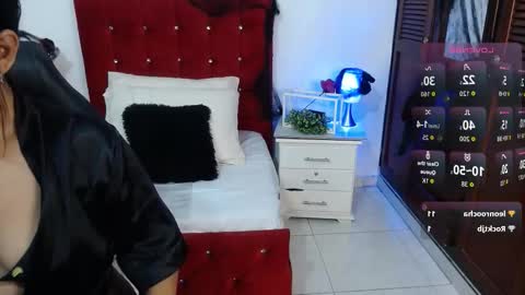 Snapshot of aixiasaenz chatting on 10-29-25, 10:11 wanda online show from 10-29-25, 10:11