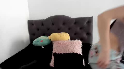 Aizen My- online show from 11-15-25, 06:59