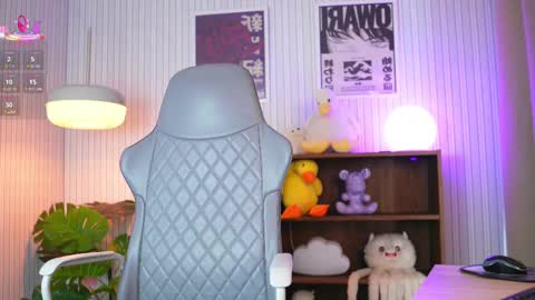 Snapshot of akame_s chatting on 03-09-25, 09:03             online show from 03-09-25, 09:03