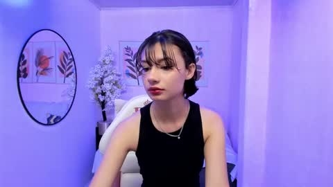 Snapshot of akaza_hakuji_ chatting on 01-17-25, 12:31 Azaka online show from 01-17-25, 12:31