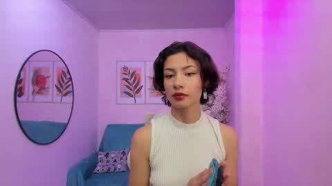 Snapshot of akaza_hakuji_ chatting on 02-13-25, 12:32 Azaka online show from 02-13-25, 12:32