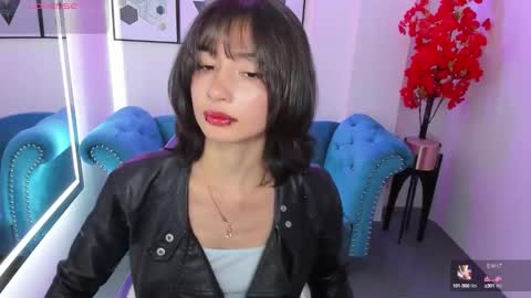 Snapshot of akaza_hakuji_ chatting on 10-03-25, 01:08 Azaka online show from 10-03-25, 01:08