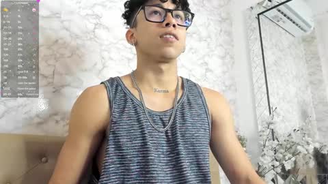 Snapshot of akazaboy chatting on 12-12-24, 04:48 akazaboy online show from 12-12-24, 04:48