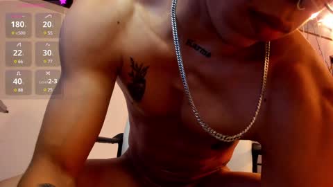 Snapshot of akazaboy chatting on 12-18-24, 10:08 akazaboy online show from 12-18-24, 10:08