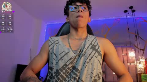 Snapshot of akazaboy chatting on 12-31-24, 07:29 akazaboy online show from 12-31-24, 07:29