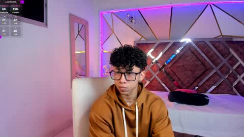 Snapshot of akazaboy chatting on 01-15-25, 04:36 akazaboy online show from 01-15-25, 04:36