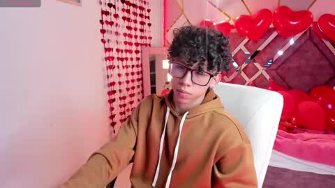 Snapshot of akazaboy chatting on 02-16-25, 04:09 akazaboy online show from 02-16-25, 04:09