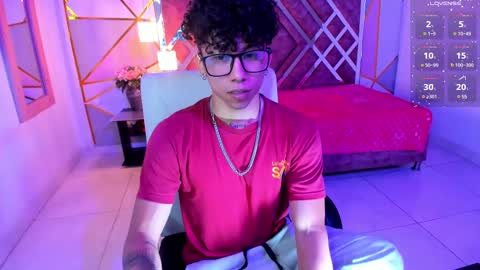 Snapshot of akazaboy chatting on 03-04-25, 04:17 akazaboy online show from 03-04-25, 04:17