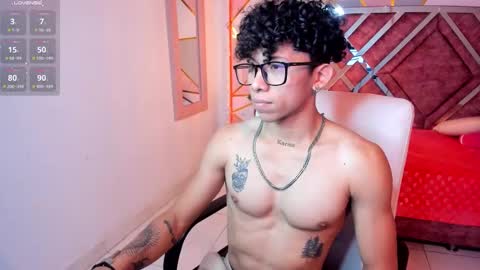 Snapshot of akazaboy chatting on 03-08-25, 05:17 akazaboy online show from 03-08-25, 05:17