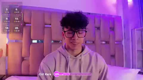 Snapshot of akazaboy chatting on 09-08-25, 08:08 akazaboy online show from 09-08-25, 08:08