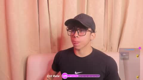 Snapshot of akazaboy chatting on 10-19-25, 04:13 akazaboy online show from 10-19-25, 04:13