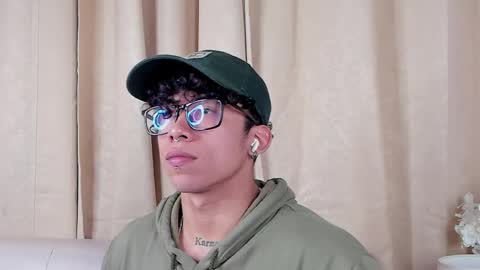 akazaboy online show from 03-02-26, 04:25