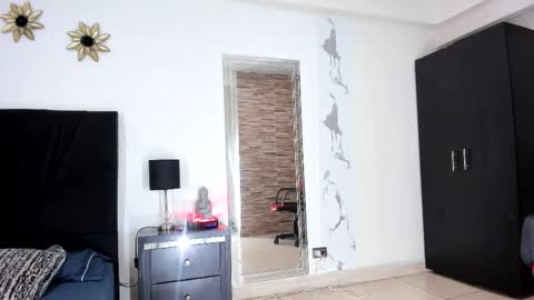 Akemi online show from 02-23-25, 04:50