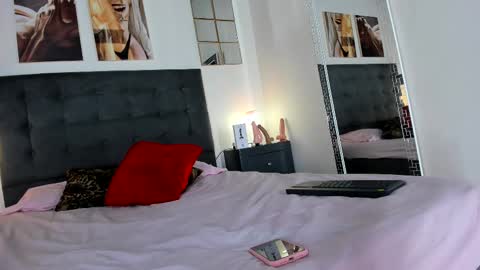 Akemi online show from 03-02-25, 07:10