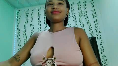 Snapshot of akemy_saunderz chatting on 06-06-26, 03:22 akemy_saunderz online show from 06-06-26, 03:22