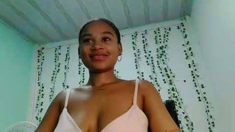 Snapshot of akemy_saunderz chatting on 06-10-26, 09:14 akemy_saunderz online show from 06-10-26, 09:14