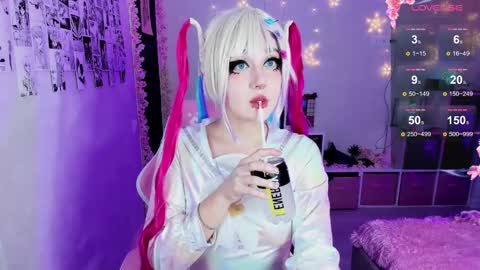 Snapshot of aki__ra chatting on 02-07-25, 10:52 Aki online show from 02-07-25, 10:52