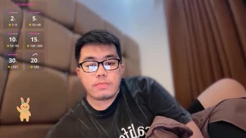 Snapshot of akihiro_morningstar chatting on 04-25-26, 06:49 Dave online show from 04-25-26, 06:49