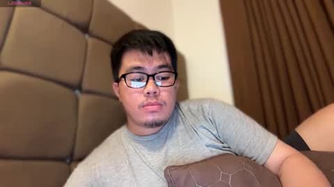 Snapshot of akihiro_morningstar chatting on 05-21-26, 05:31 Dave online show from 05-21-26, 05:31