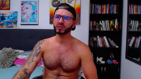 Snapshot of akiles_r chatting on 01-07-25, 09:57 akiles online show from 01-07-25, 09:57