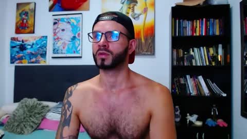 Snapshot of akiles_r chatting on 01-09-25, 11:02 akiles online show from 01-09-25, 11:02