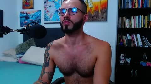 Snapshot of akiles_r chatting on 02-15-25, 02:26 akiles online show from 02-15-25, 02:26