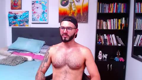Snapshot of akiles_r chatting on 02-18-25, 09:20 akiles online show from 02-18-25, 09:20