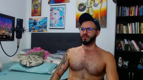 Snapshot of akiles_r chatting on 03-11-25, 01:16 akiles online show from 03-11-25, 01:16