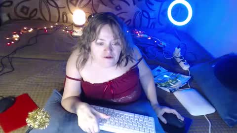 Natalie online show from 01-14-25, 04:50