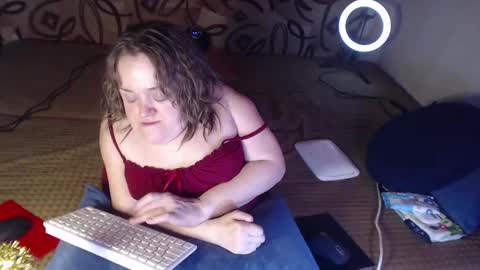 Natalie online show from 01-15-25, 06:43