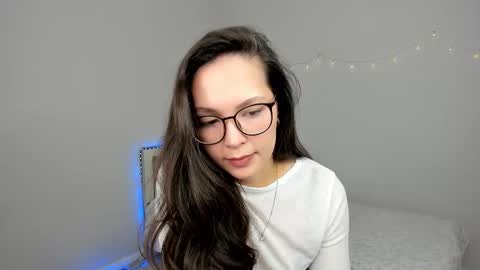 Kim online show from 02-07-26, 07:06