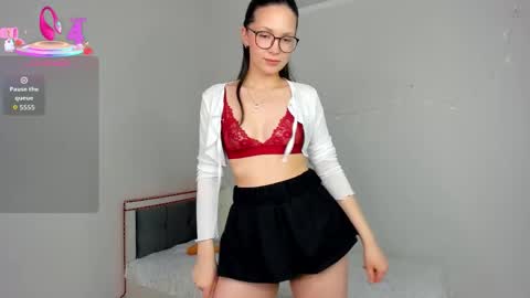 Kim online show from 02-10-26, 06:45