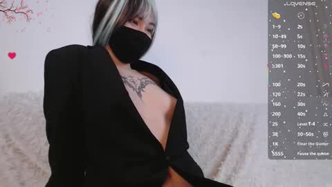 Amilia online show from 01-13-26, 07:35