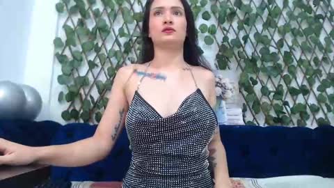 Kira online show from 12-31-24, 11:53