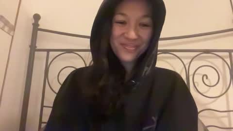 Akira Skye online show from 02-03-26, 10:04