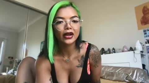 Akira Zay online show from 12-03-25, 05:15