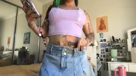 Akira Zay online show from 12-03-25, 11:25