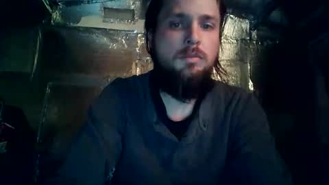 Snapshot of akki175 chatting on 10-24-25, 03:03 Jay online show from 10-24-25, 03:03