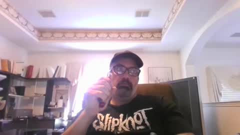 Snapshot of aladdin31673 chatting on 10-12-25, 09:58 aladdin31673 online show from 10-12-25, 09:58