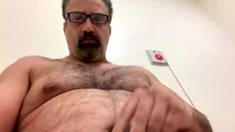 Snapshot of aladdin31673 chatting on 10-16-25, 09:05 aladdin31673 online show from 10-16-25, 09:05