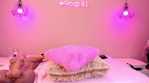 Alahia  online show from 01-15-25, 03:29