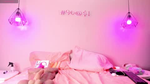 Alahia  online show from 02-13-25, 06:16