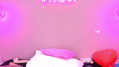 Alahia  online show from 03-03-25, 02:59