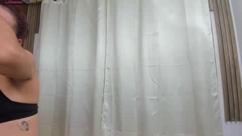 AlahiaEvansz online show from 05-05-26, 03:03