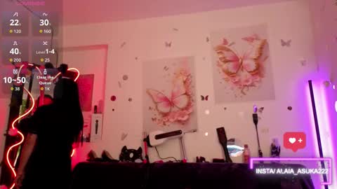 Alaia online show from 09-22-25, 12:01