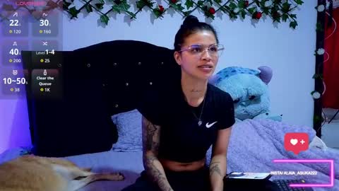 Alaia online show from 11-19-25, 01:16