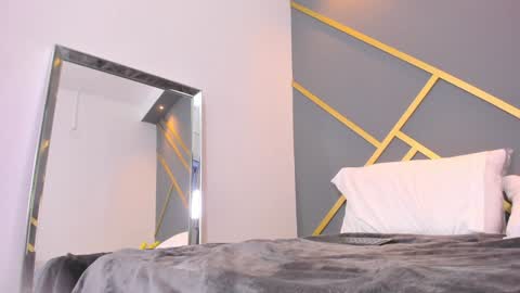 alaia_colins online show from 01-18-25, 05:20