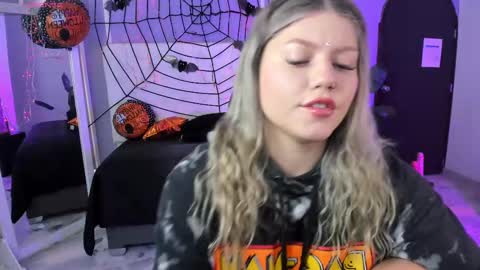 Alaia online show from 10-09-25, 12:58