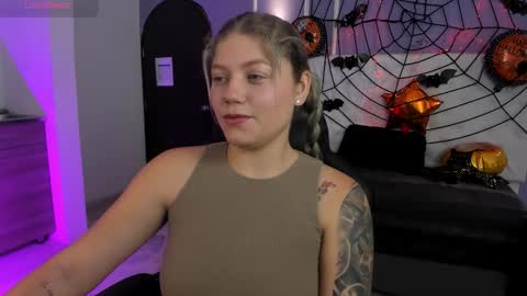 Alaia online show from 10-18-25, 01:45